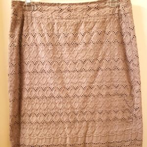 Gray lace-like skirt